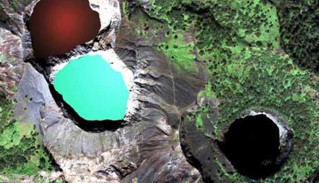 7 Reasons to Travel to Lake Kelimutu NTT-Indonesia