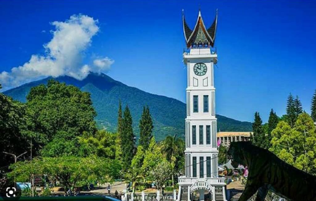 Historical Tourism, Bukit Tinggi Clock Tower, West Sumatra-Indonesia