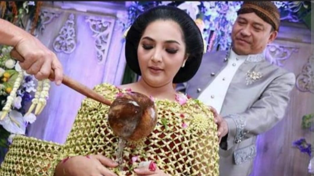 Tradisi Istimewa dalam Budaya Hamil Jawa "Mitoni", Ternyata Ini Dari Sudut Pandang Islam