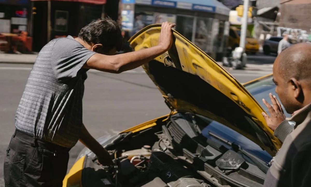 7 Tanda Mobil Overheat dan Cara Mengatasinya. foto: pexels