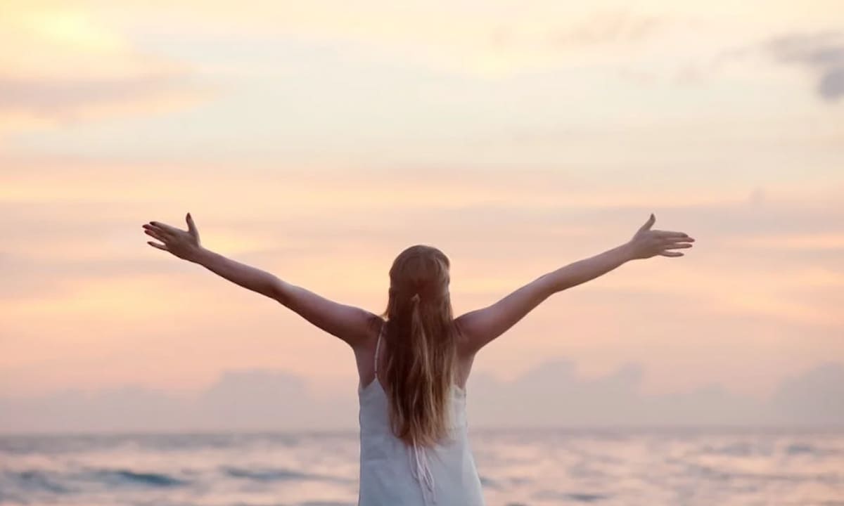 Salah satu rahasia kesehatan wanita adalah menjaga keseimbangan hormon. foto: pexels