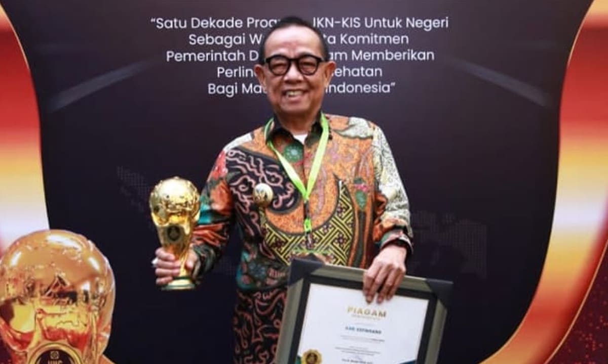 Bupati Kepahiang Raih Dr. Ir. H. Hidayattullah Sjahid, MM., IPU Penghargaan Kategori Madya