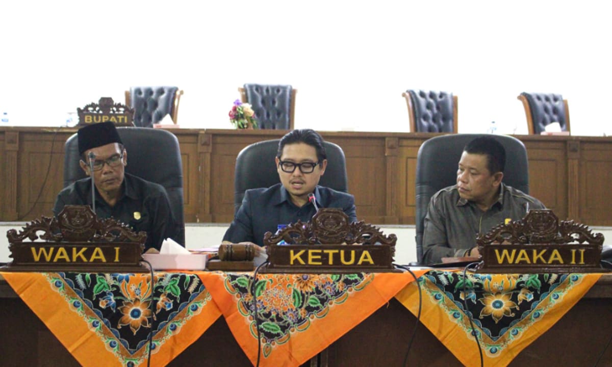 3 Pansus DPRD Kabupaten Kepahiang yang Sudah Dibentuk untuk membahas 3 Raperda.
