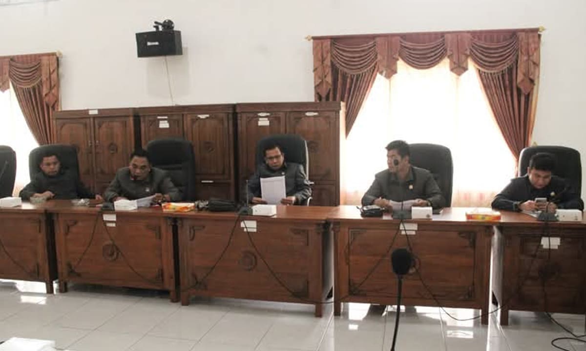Badan Musyawarah (Banmus)DPRD Kepahiang menggelar rapat penting untuk menetapkan jadwal kegiatan bulan Mei 2025.