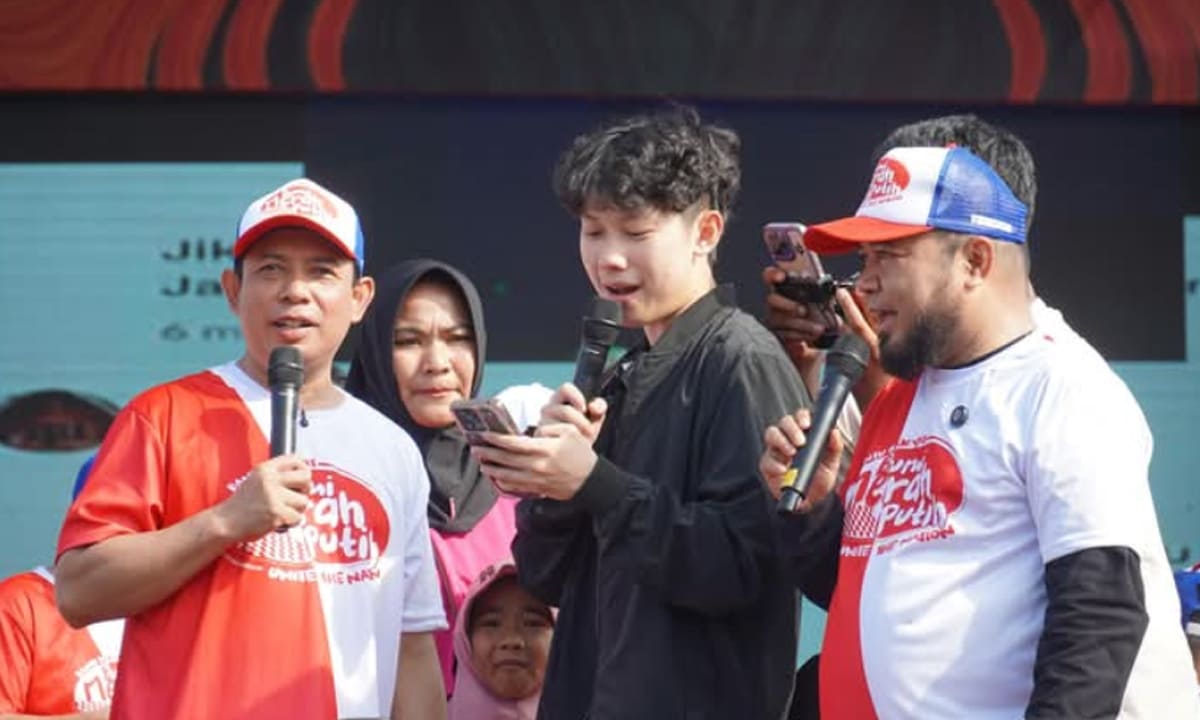 Jalan Sehat Merah Putih Meriahkan HUT Bank Bengkulu
