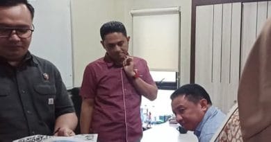 Direktur Utama (Dirut) PDAM Tirta Hidayah Kota Bengkulu, Samsu Bahri, memenuhi panggilan penyidik Subdit Tindak Pidana Korupsi (Tipidkor) Ditreskrimsus Polda Bengkulu pada Selasa 8 Juli 2025. Foto Ist