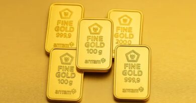 Pada Kamis, 17 Juli 2025 harga emas Antam mengalami kenaikan sebesar Rp11 ribu per gram.