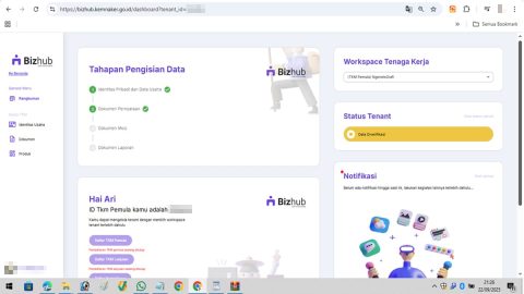 peserta TKM Pemula yang sudah diverifikasi data. Kemnaker meminta peserta yang lolos verifikasi untuk cek SMS secara berkala undangan wawancara untuk TKM Pemula 2025.