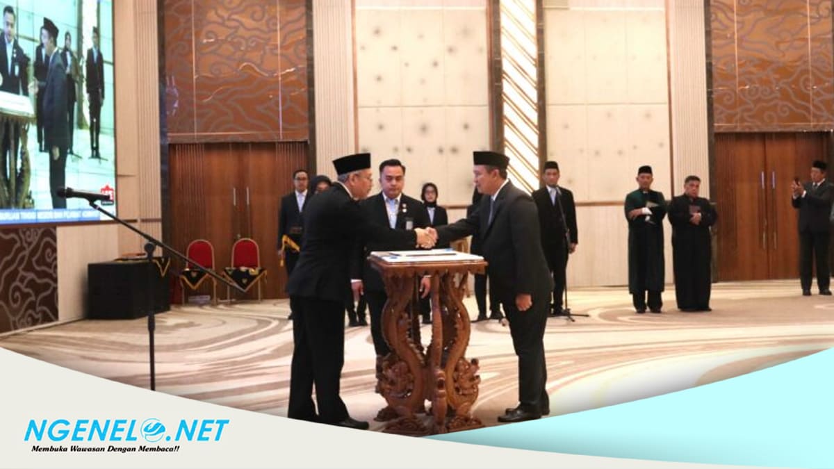 Indra Cahyadinata resmi dilantik menjadi Rektor Unib 2025–2029. Foto Dok Humas Unib