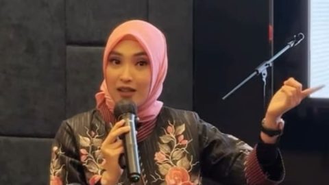 Ciri Ciri Asertif Menurut Rizqiani Putri. Foto Tangkapan Layar - Ngenelo.net