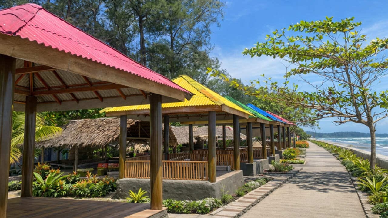 Pantai Panjang Bengkulu sekarang ada Gazebo gratis dan harga makanan diawasi