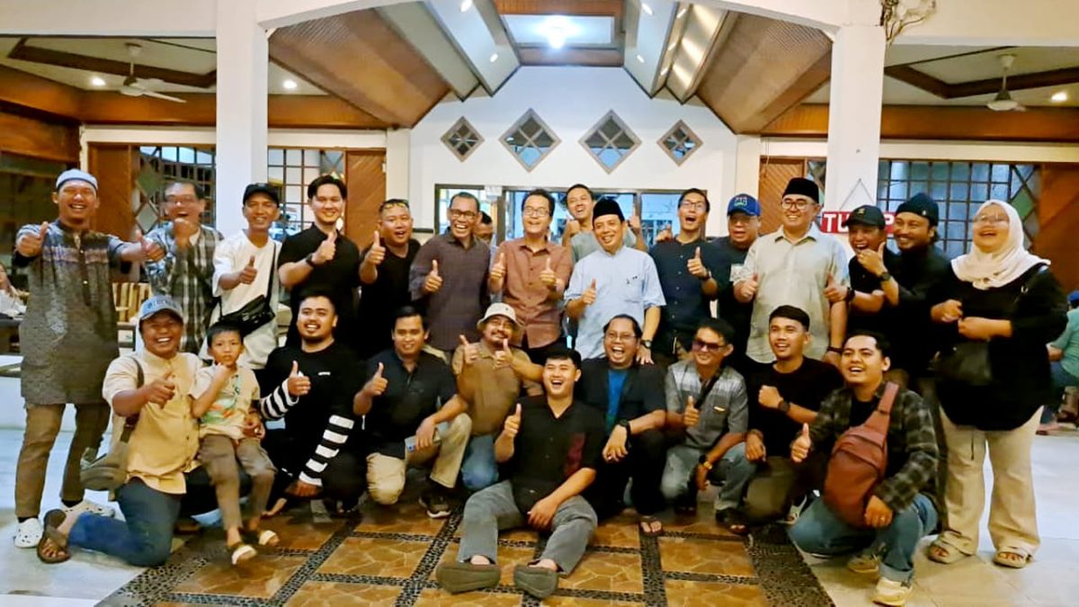 Walikota Bengkulu, Dedy Wahyudi buka bersama (bukber) jurnalis. Foto Ngenelo.net