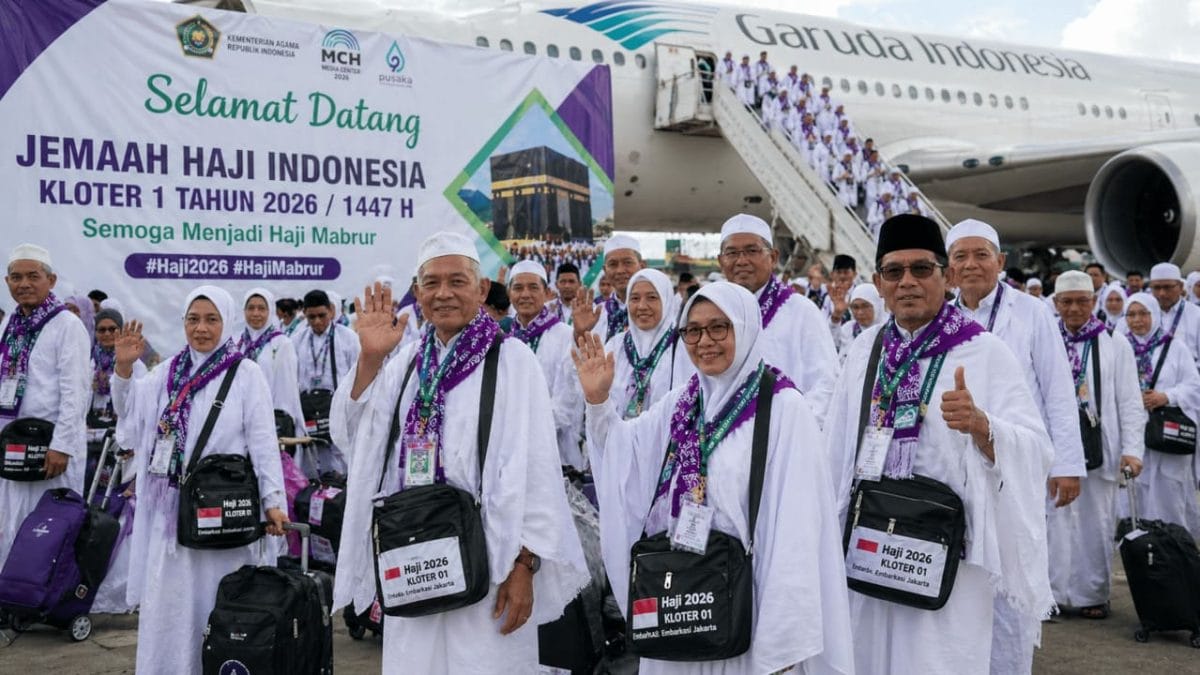 Tamu Allah kloter pertama 2026 berangkat ke tanah suci