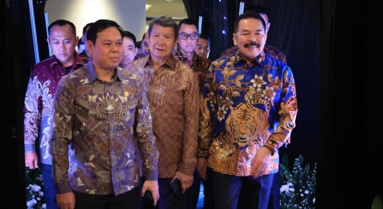 Ketua DPD RI, Sultan B. Najamudin saat menyampaikan paparan terkait beasiswa PIP sebagai aspirasi DPD. 