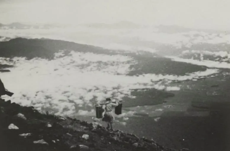 Puncak Kerinci sekitar tahun 1933