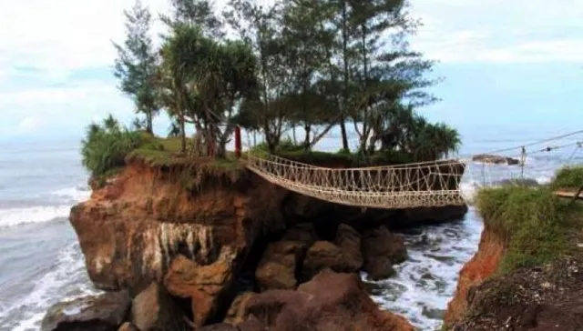 Pantai Sungai Suci, Bengkulu Tengah