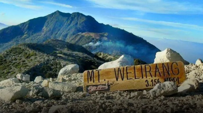 Pesona dan Misteri Gunung Welirang