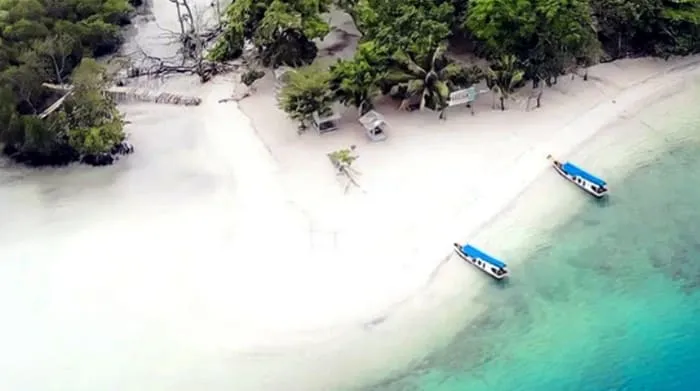 Explore The Pristine Beauty of Pasir Putih Beach in Lampung