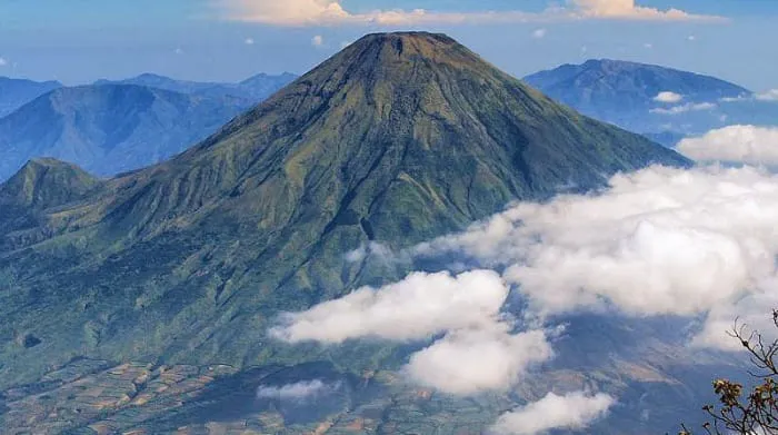 Gunung Sindoro