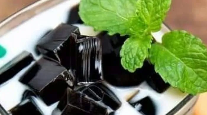 Khasiat Luar Biasa Cincau