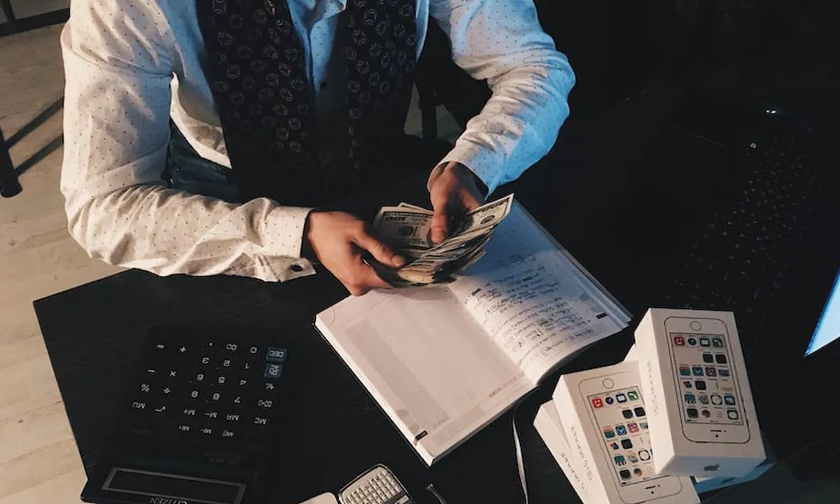 Manajemen Keuangan Pribadi sangat penting karena sebagai Fondasi Kesuksesan Finansial. foto: pexels