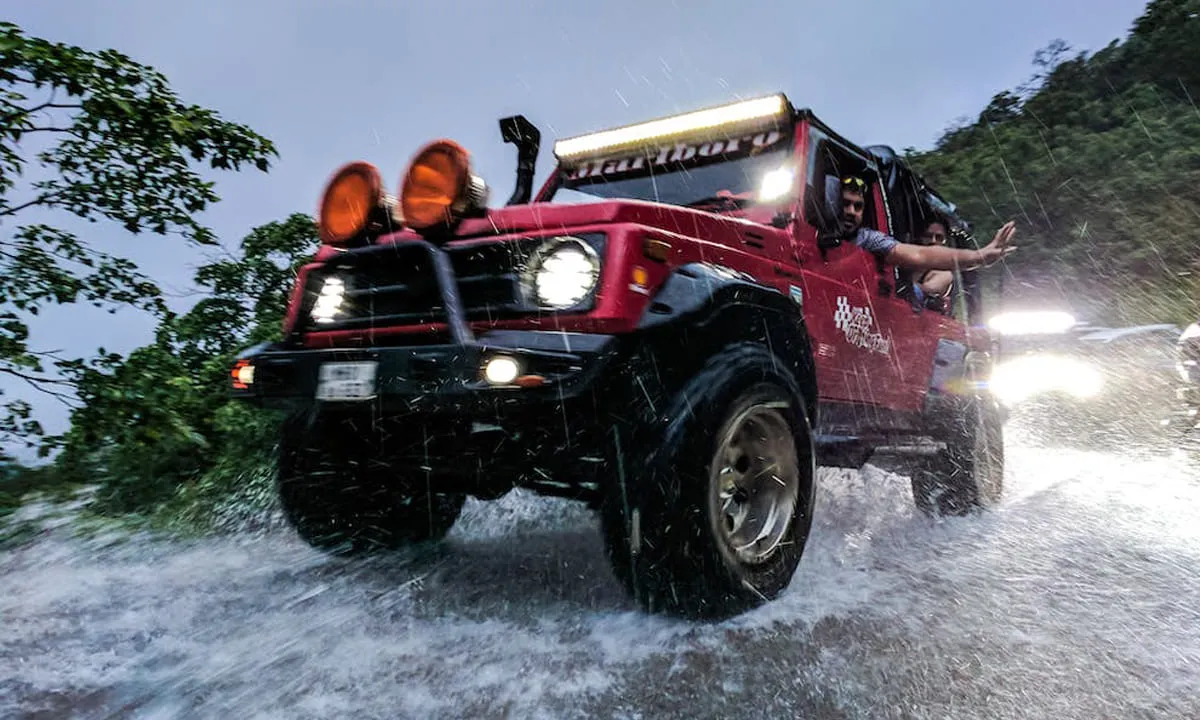 10 Tips Merawat Mesin Mobil. foto: pexels