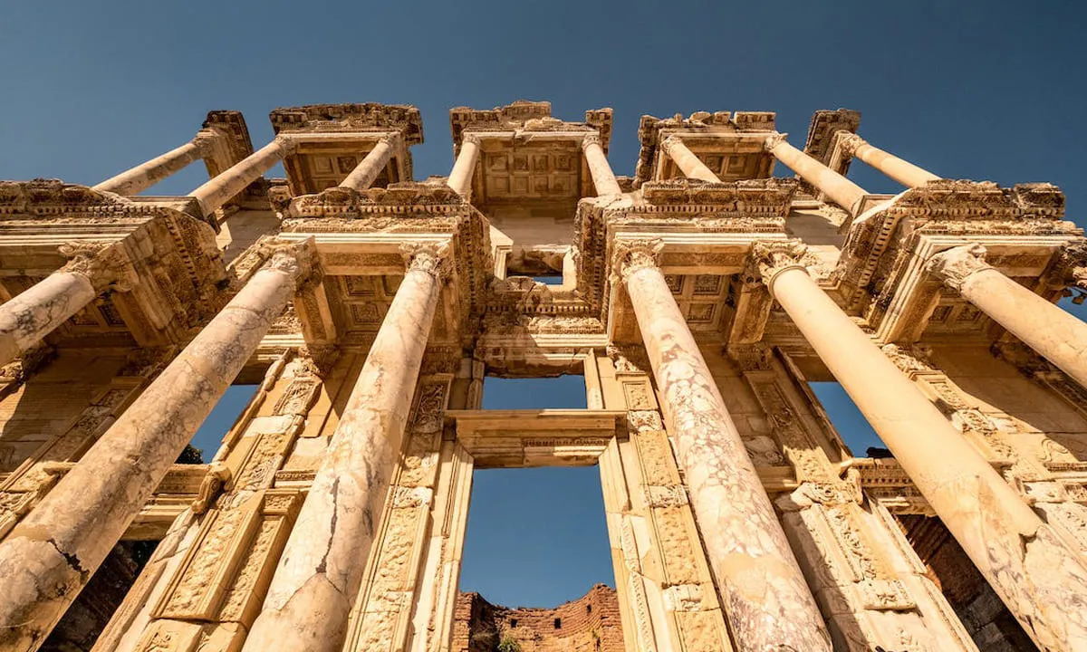 Wisata Sejarah Terkenal di Dunia, Ephesus, Turki. foto: pexels