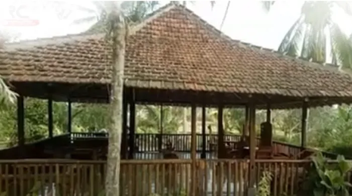 Tangkapan layar Joglo Bonang Kota Tasikmalaya dari akun youtube peduli lingkungan sekitar.