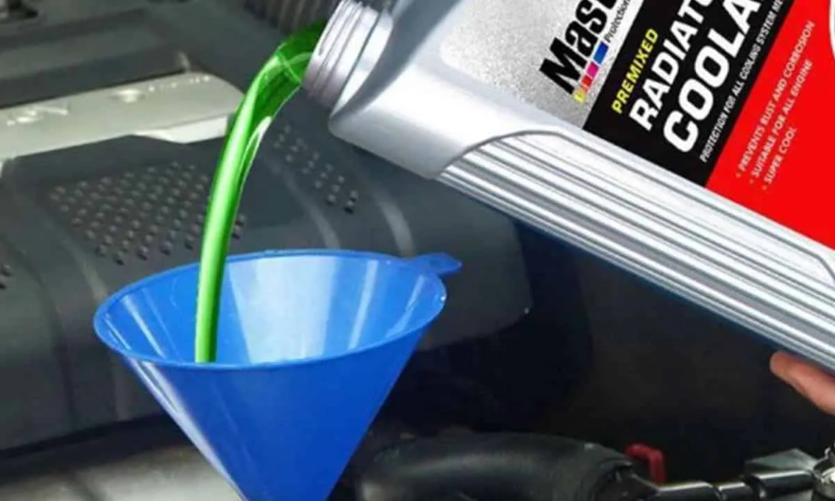 Air vs Coolant, Manakah yang Lebih Unggul?