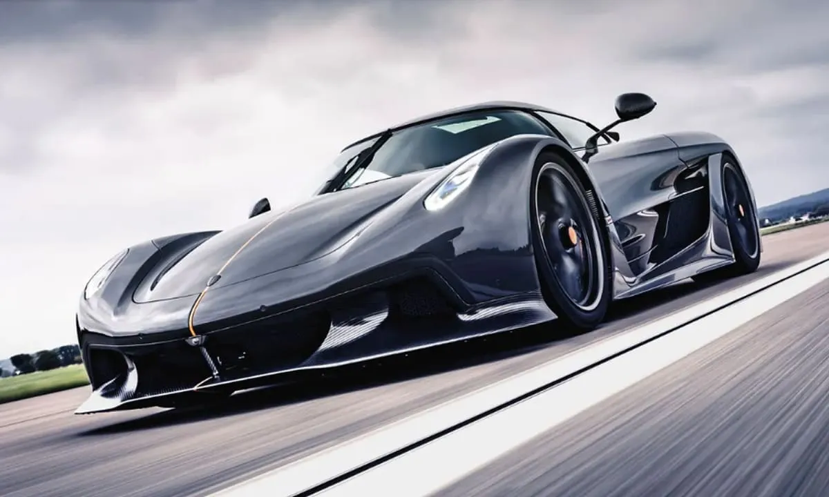 Koenigsegg Jesko Absolut.