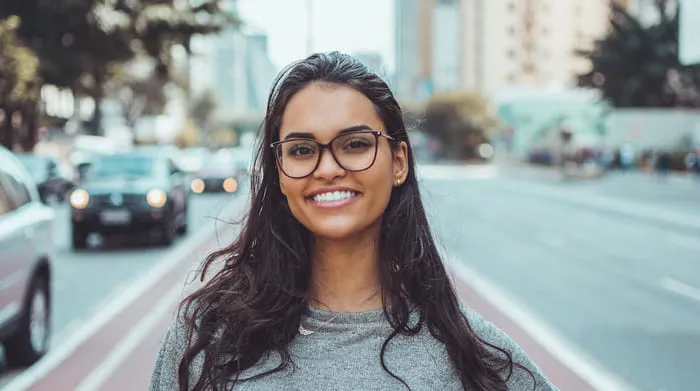 Karang gigi tidak di bersihkan, maka dapat berdampak buruk pada kesehatan gigi, gusi, dan mulut, seperti menyebabkan bau mulut. foto: pexels