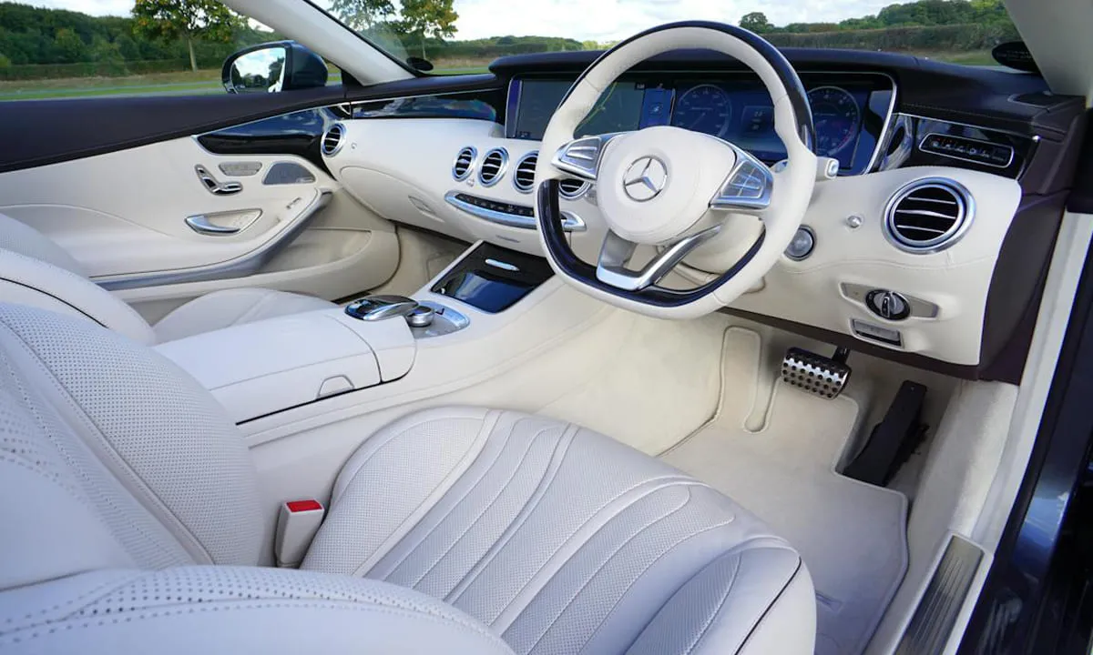 Sebagai pengguna, jangan sampai tidak mengetahui 8 Fitur Tersembunyi yang biasanya ada di Mobil.foto: pexels