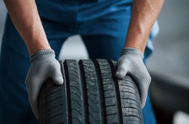 Jangan Ganggu Liburan, Perhatikan 12 Hal Ini Pada Ban Kendaraan Anda