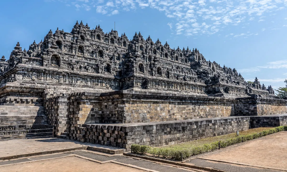 Wisata Sejarah Borobudur adalah Warisan Budaya yang dimiliki Indonesia. foto: pexels