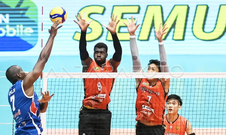 Pertandingan final Proliga 2024 antara Jakarta Bhayangkara Presisi dan Jakarta Allo Bank LavAni di Indonesia Arena, Jakarta. foto: antara