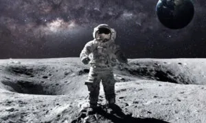 Para astronot di Stasiun Luar Angkasa Internasional memanfaatkan Teknologi Daur Ulang Terbaru NASA merupakan Cara Astronot Dapatkan Air.