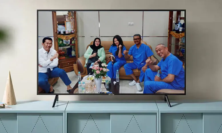 Benny Suharto, Nuragiyanti, dan paslon DISUKA saat pemeriksaan kesehatan di RSHD Kota Bengkulu.