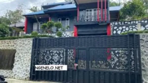 Segel di rumah bendahara sekretariat DPRD Kepahiang - Ngenelo.net