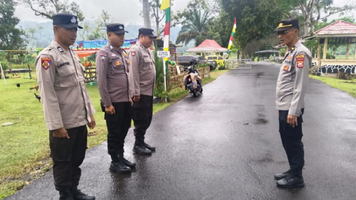 Kepolisian Resor (Polres) Kepahiang selama libur natal dan tahun baru melakukan pengamanan objek wisata yang ada di wilayah Kabupaten Kepahiang. Foto: Ist