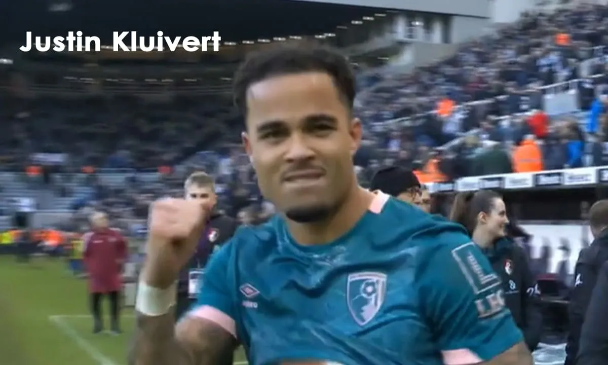 Putra pelatih timnas Indonesia, Justin Kluivert hattrick dan membawa kemenangan untuk Bournemouth atas Newcastle United 4-1 - Ngenelo.net