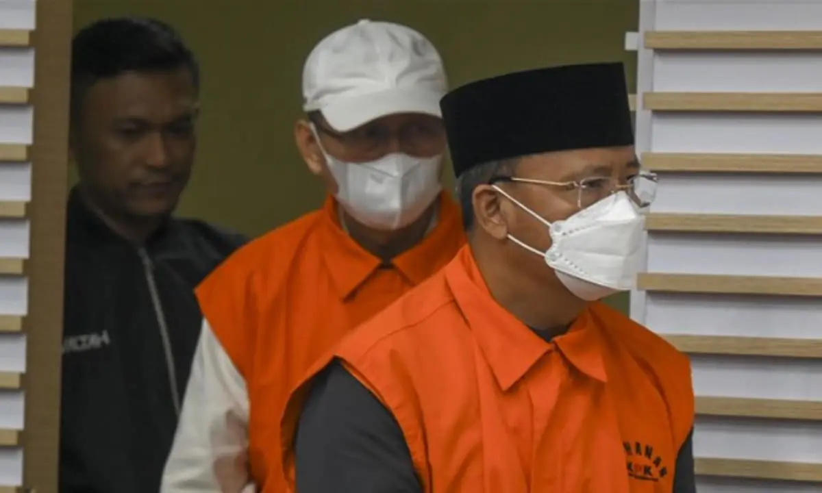 KPK sita aset senilai Rp4,3 miliar milik eks Gubernur Bengkulu Rohidin Mersyah karena diduga terkait kasus dugaan pemerasan dan gratifikasi. (ANTARA FOTO/MUHAMMAD RAMDAN)