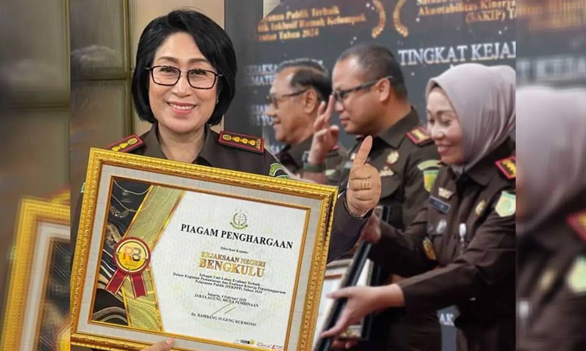 Kejati Bengkulu Raih Penghargaan PEKPPP 2024 dari KemenPANRB.