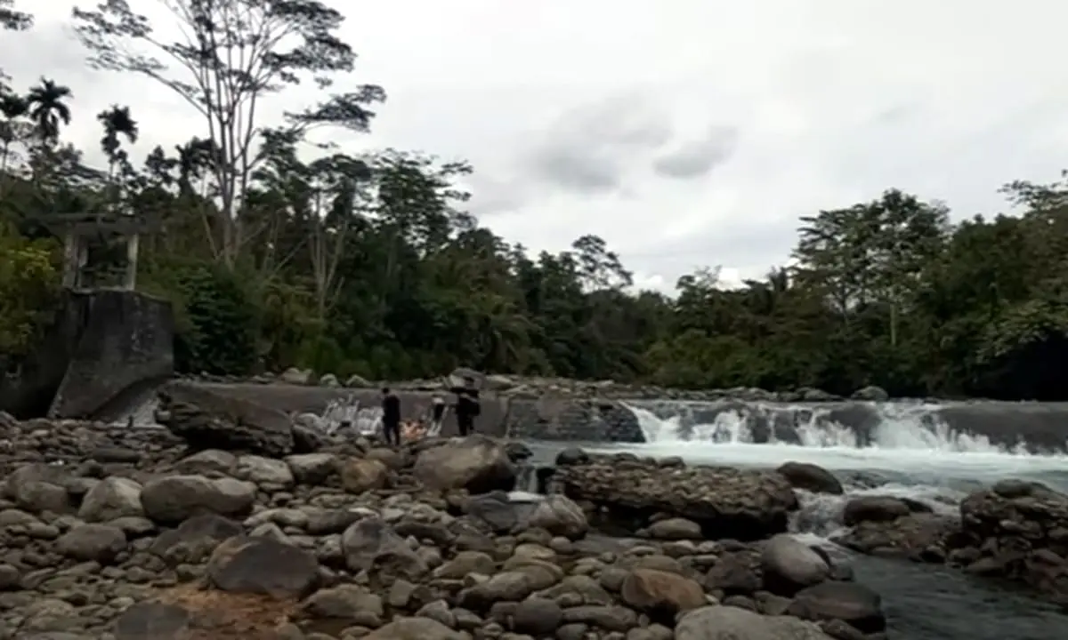 Batu Balai, Wisata Alam di Bengkulu Selatan. Foto Ist – Ngenelo.net