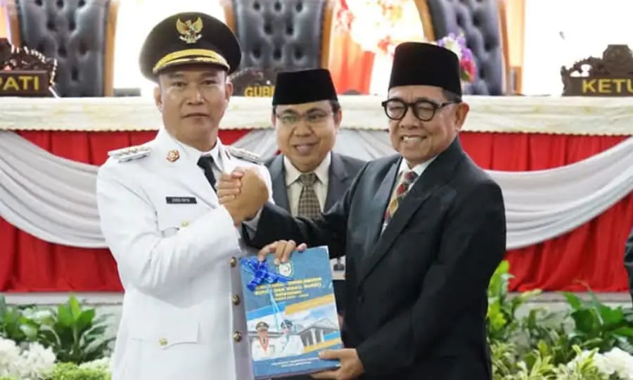 Serah Terima Jabatan Bupati Kepahiang Telah Dilaksanakan di Kantor DPRD Kepahiang - Ngenelo.net