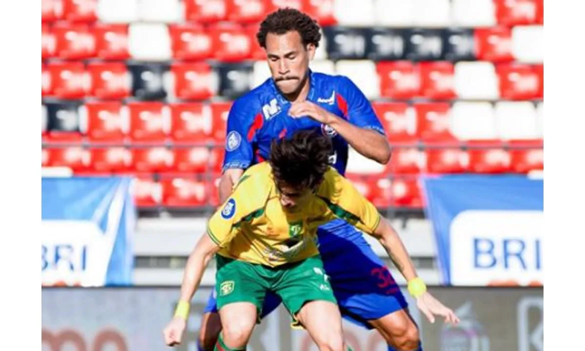 Hasil imbang 1-1 dalam laga Arema FC vs Persebaya Surabaya.