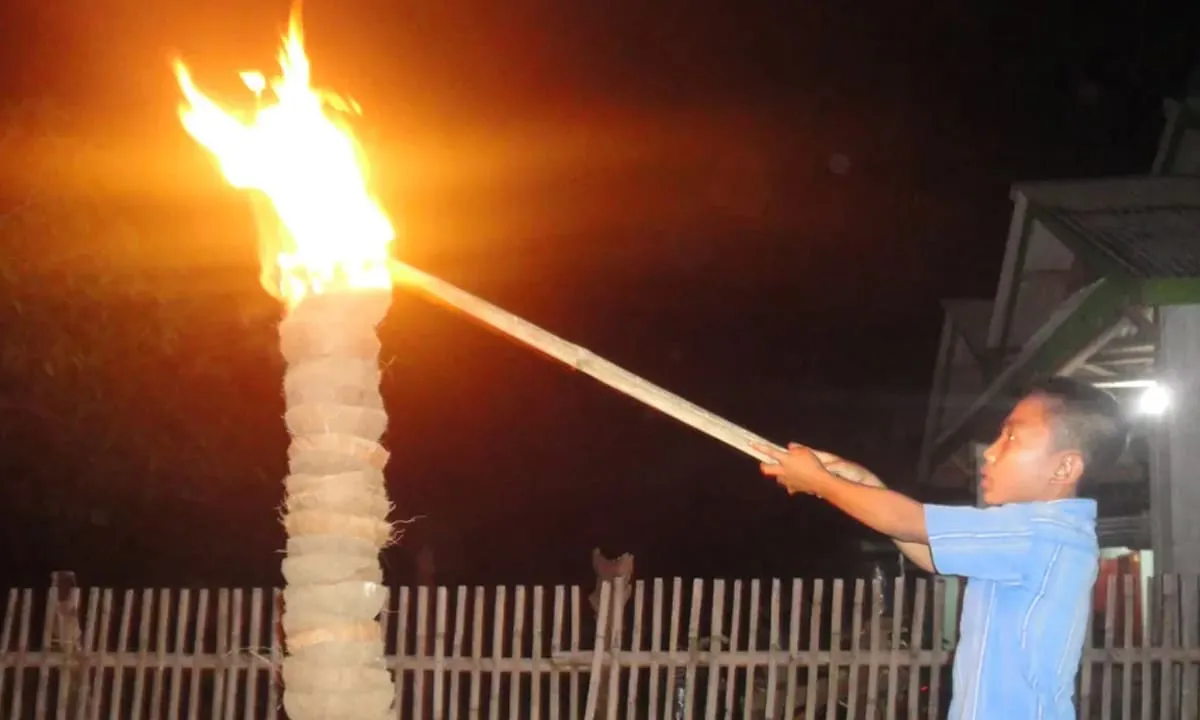 Tradisi Ronjok Sayak di Bengkulu merupakan salah satu tradisi menyambut bulan Syawal yang ada di Indonesia. Foto Istimewa - Ngenelo.net