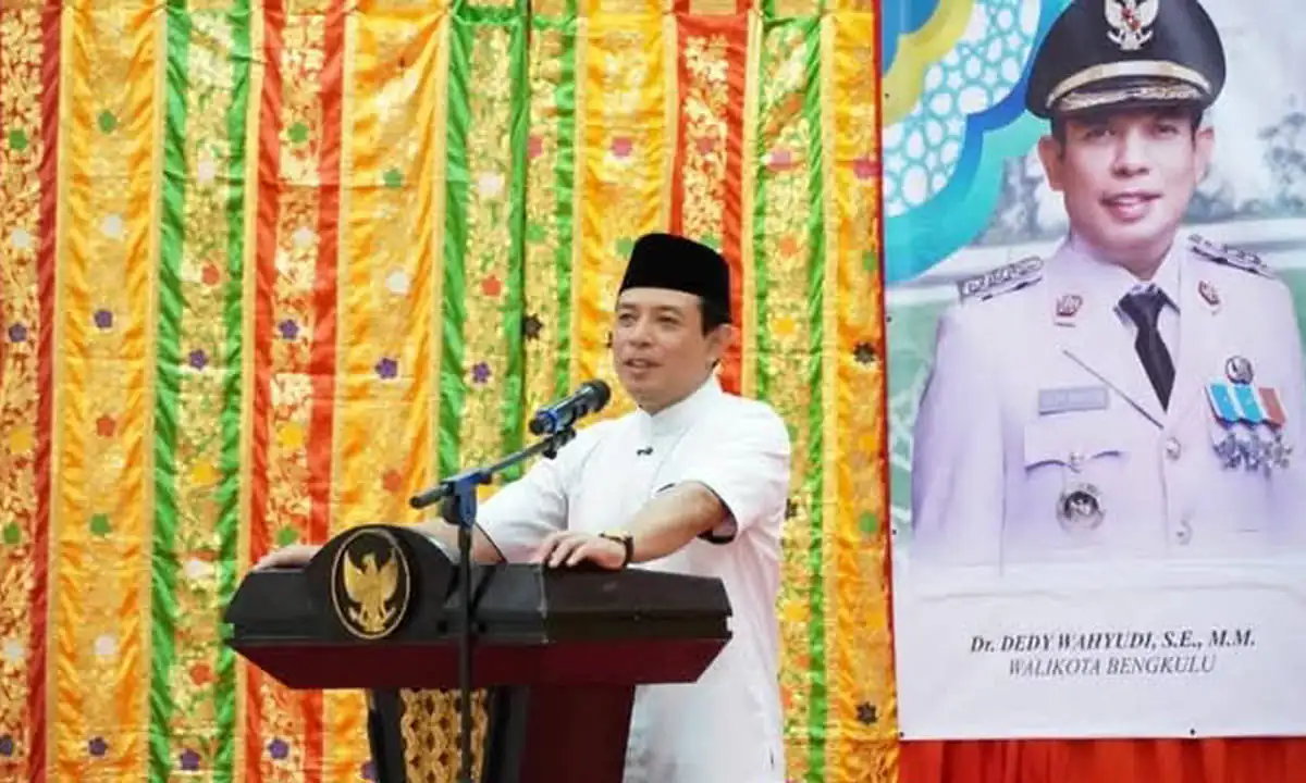 Walikota Bengkulu Dedy Wahyudi memberikan instruksi tegas kepada OPD agar fokus pada aksi, bukan teori.