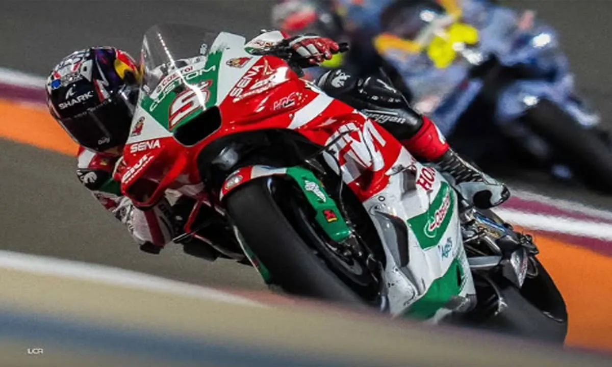 Johann Zarco keluar sebagai pemenang di MotoGP Prancis 2025.