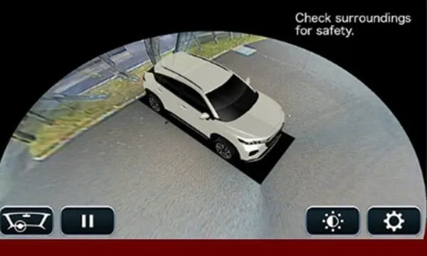 Parkir kini lebih mudah dengan kamera tampilan 360 Fronx yang dipasang di bagian depan, samping, dan belakang untuk memberikan tampilan waktu nyata area di sekitar kendaraan.