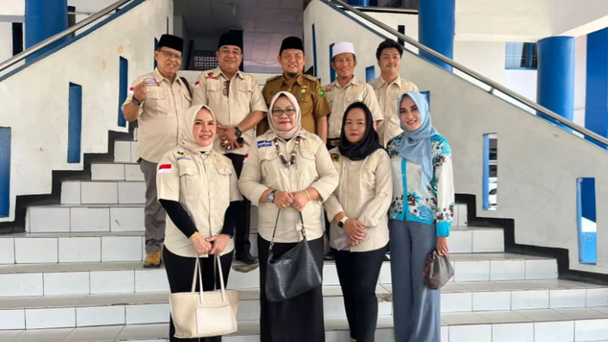 Menjelang Seleksi Penerimaan Murid Baru (SPMB), Komisi III DPRD Kota Bengkulu melakukan kunjungan ke Dinas Pendidikan Kota Bengkulu pada Senin 16 Juni 2025.